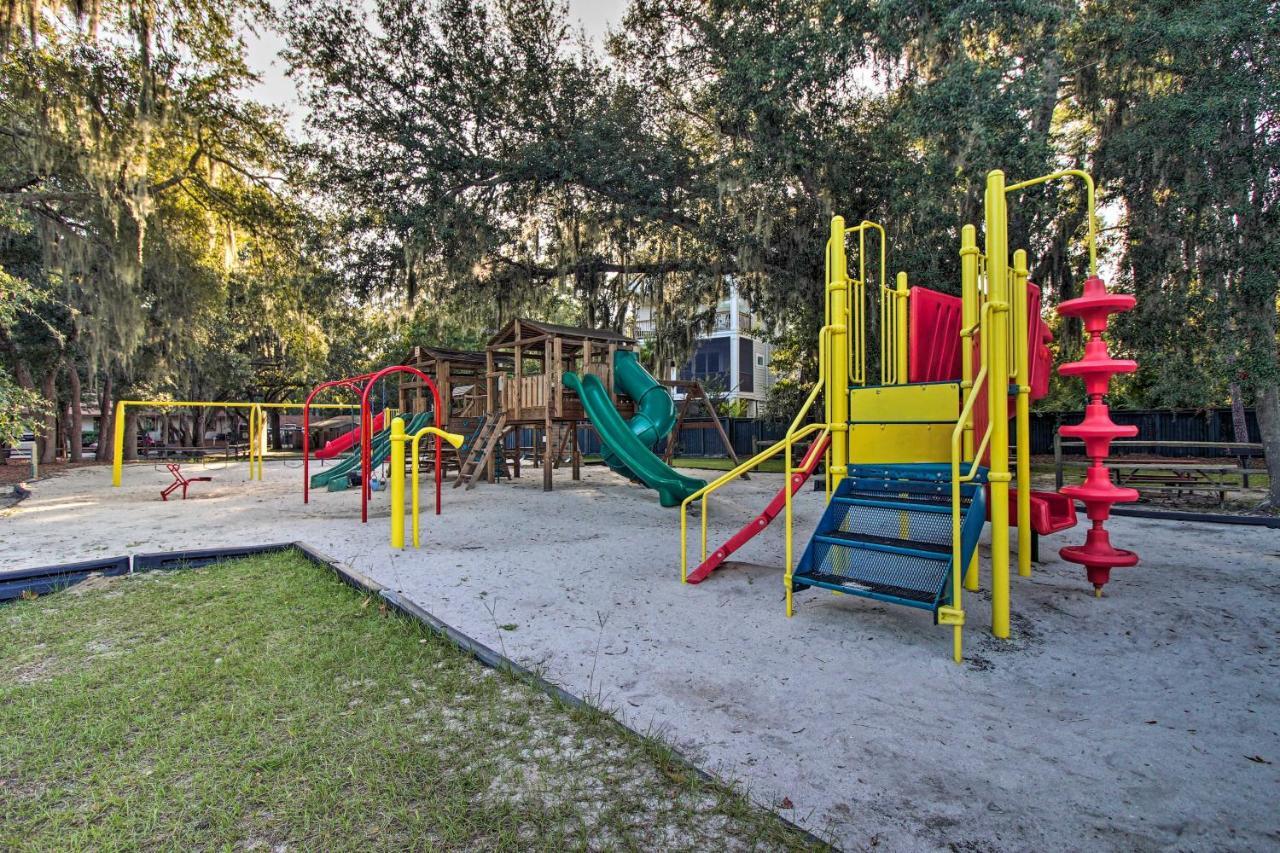 Hilton Head Condo With Balcony And Pool, Walk To Beach Hilton Head Island Eksteriør billede