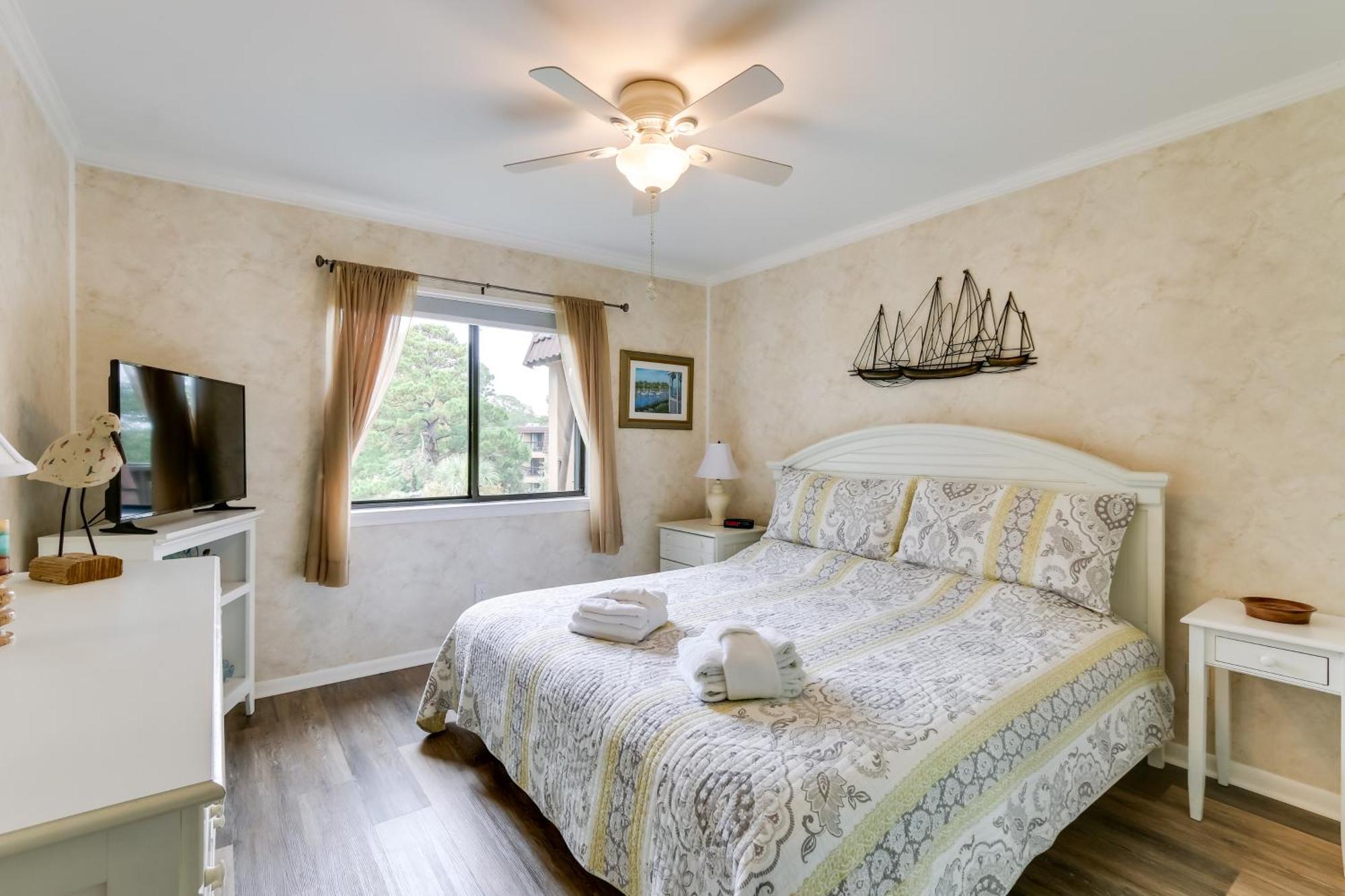 Hilton Head Condo With Balcony And Pool, Walk To Beach Hilton Head Island Eksteriør billede