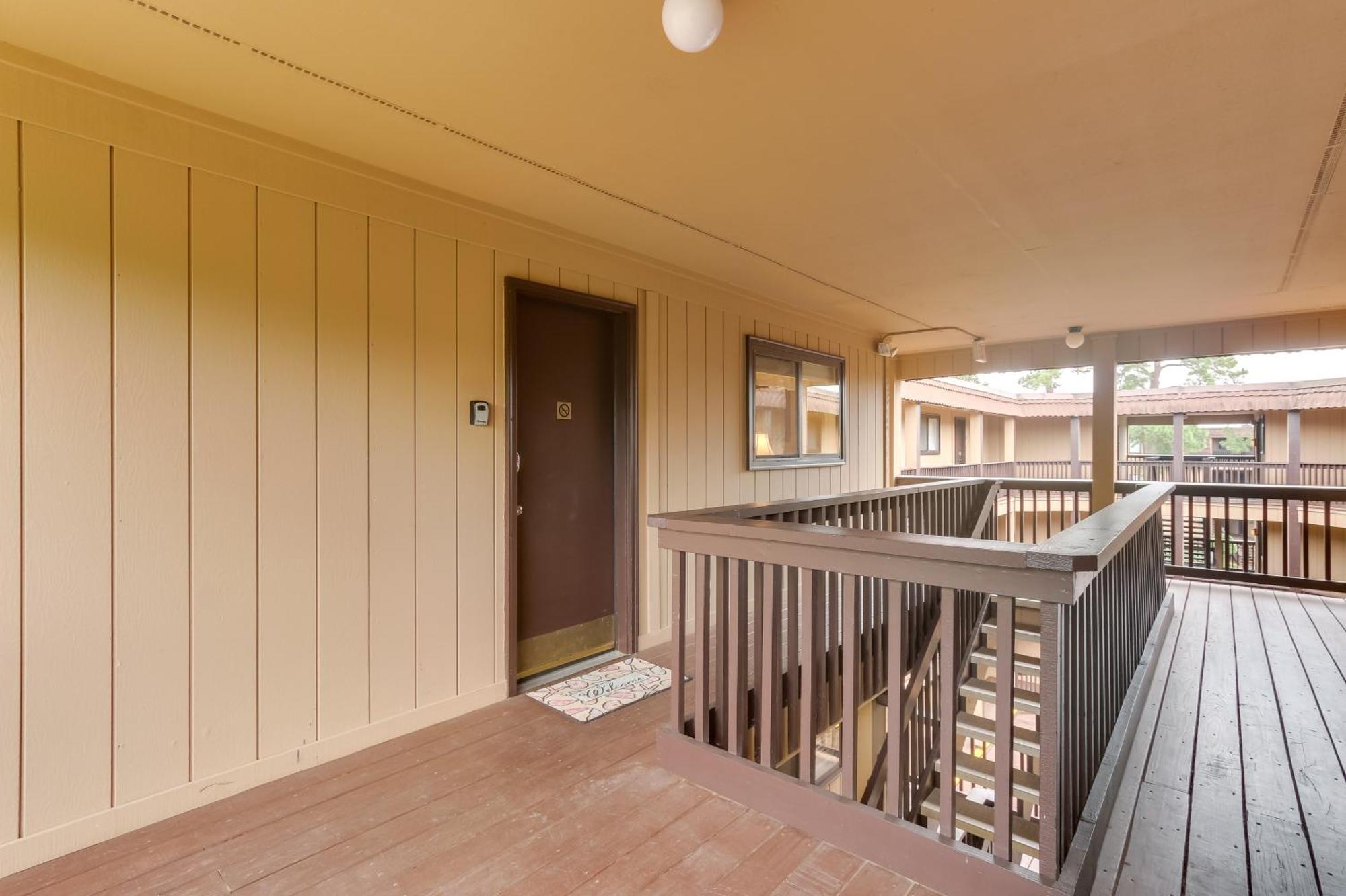 Hilton Head Condo With Balcony And Pool, Walk To Beach Hilton Head Island Eksteriør billede