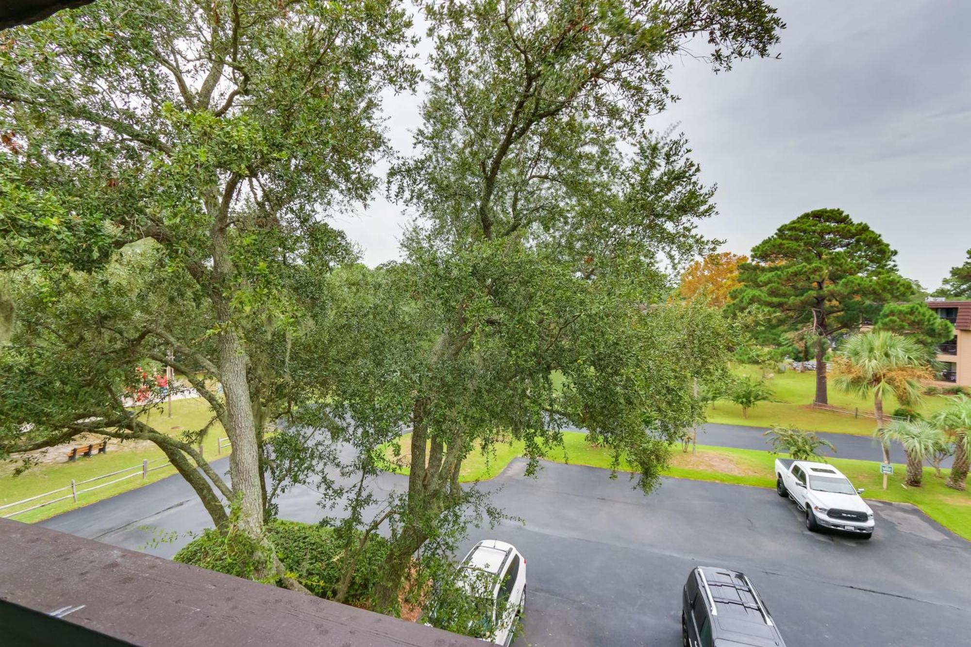 Hilton Head Condo With Balcony And Pool, Walk To Beach Hilton Head Island Eksteriør billede